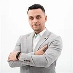 Андрей Владимирович